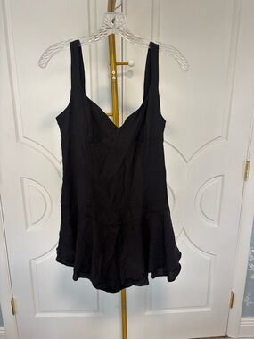 Hazel Boutique Black Romper Flowy Dress Look Sweetheart Neck Size Large